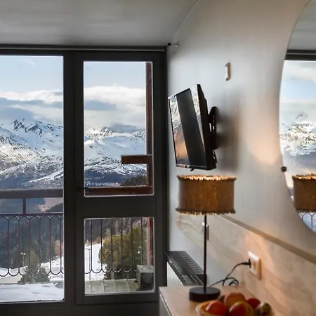 Varet Apartment