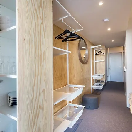 Varet Apartment *